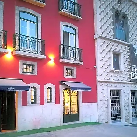 Riverside Alfama Hotel