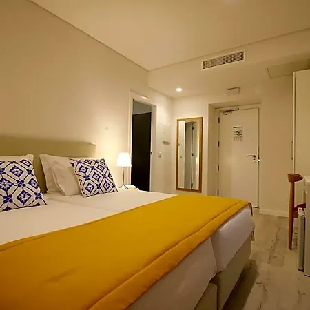 Hotel Riverside Alfama 3*