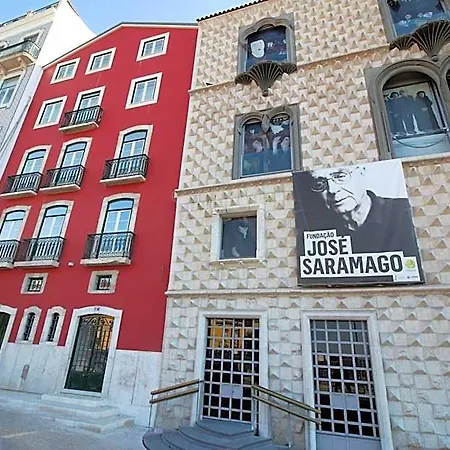 Riverside Alfama Hotel 3*